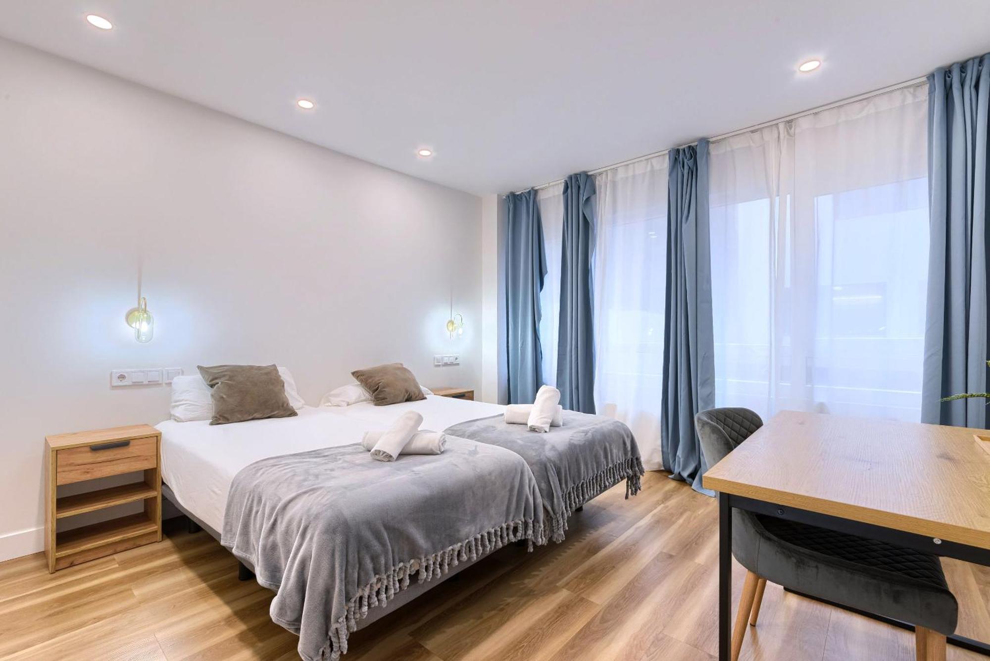 Deustown Apartamentos Bilbao Dış mekan fotoğraf